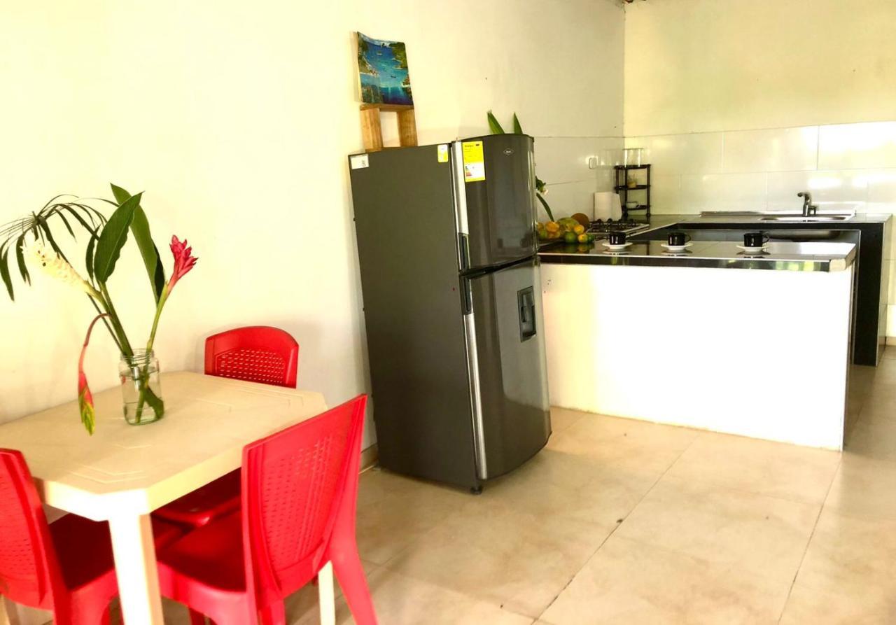 Sierra Kay Hostel Guachaca ภายนอก รูปภาพ